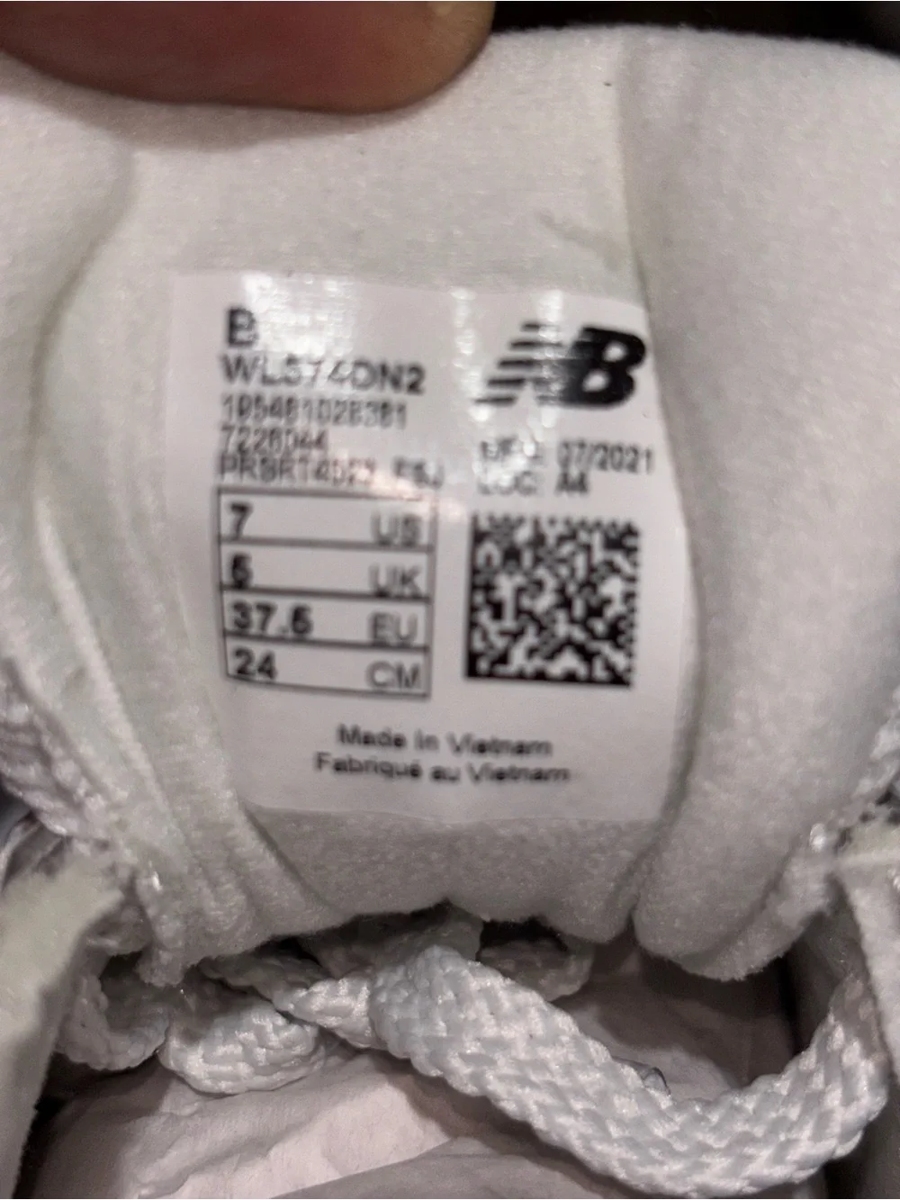 New Balance 574 Women’s White Sneakers in Light Gray and Black Accents